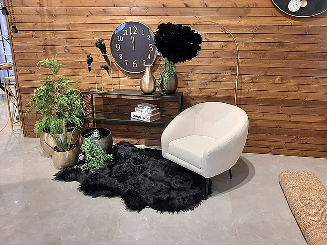 כורסא מעוצבת בריפוד בד יוקרתי דגם ליאל  כורסא מעוצבת בריפוד בד יוקרתי דגם ליאל