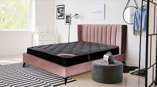 מיטה זוגית יהודית מופרדת כולל 2 ארגזי מצעים מרופדת דגם רויאל : מרופדת בבד קטיפה רחיץ מיטה זוגית יהודית מופרדת כולל 2 ארגזי מצעים מרופדת דגם רויאל : מרופדת בבד קטיפה רחיץ